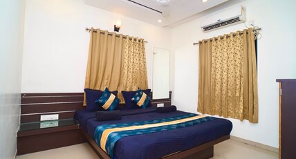 HOTEL SREE GOVIND Room Type - Std Double Bed AC Room