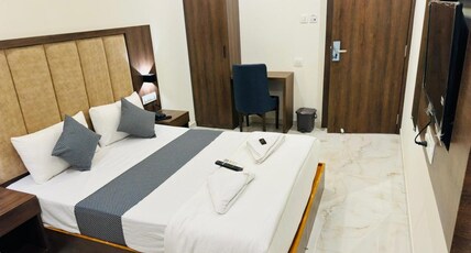 Hotel Amazing Room Type - Deluxe Room