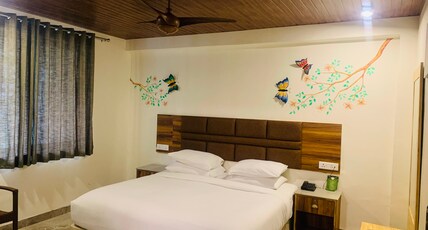 Serendipity Lakes and Resorts | Luxe Cottages Room Type - Standard Room