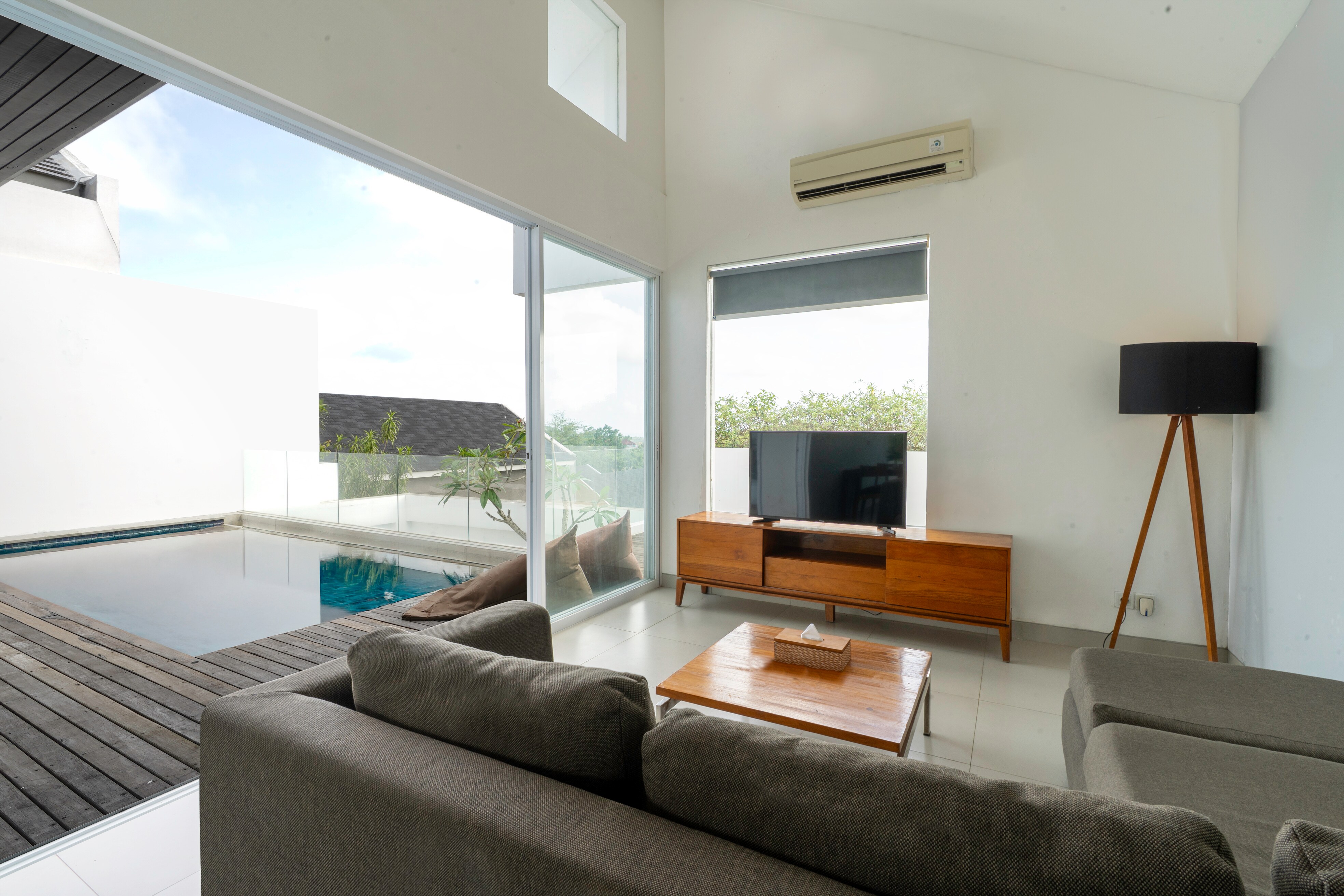 Hideaway Villas Bali, Ungasan - Tap to explore photos