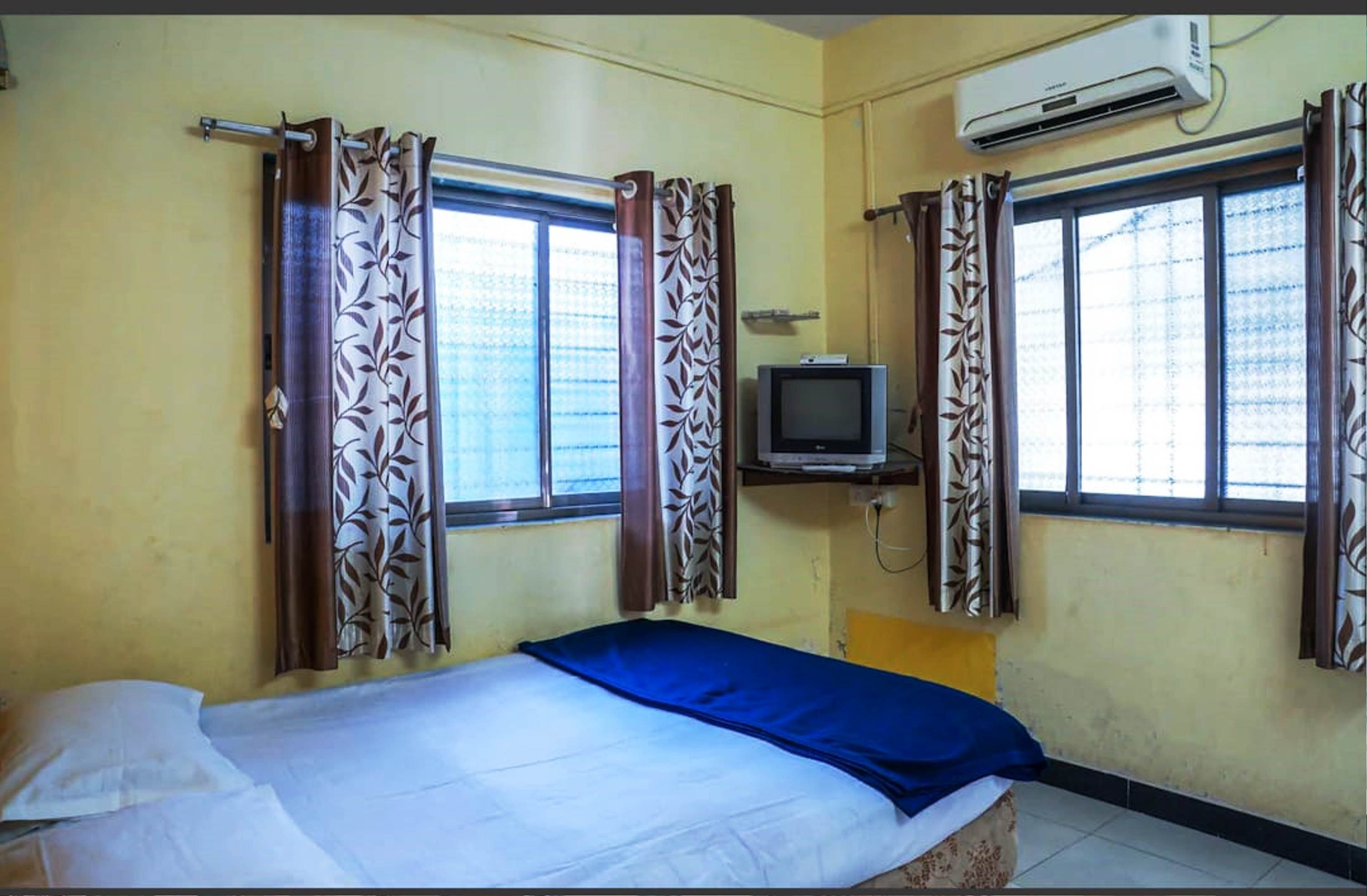 Alibag Cottage and Restaurant - Tap to explore photos