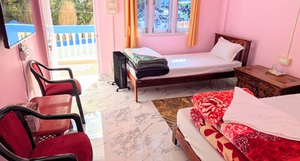 Nalkyimo Homes Room Type - Triple bed deluxe room 2