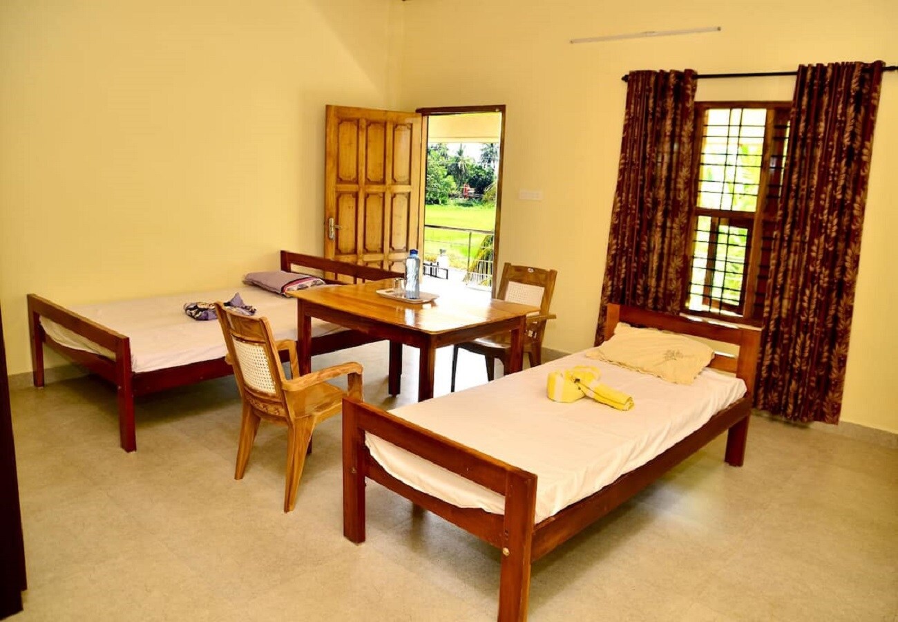 Chenganashery Homestay - Tap to explore photos