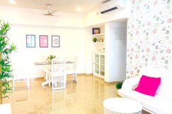 Rooms of 3BHK Highway View : Designer Large Golf Estate Expressway View