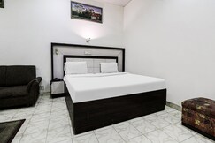 Rooms of Hotel O Surya