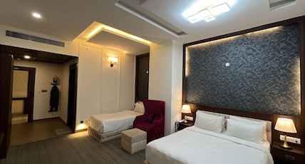 Essotto Business Hotel - Whitefield, Bengaluru Room Type - PREMIER TWIN ROOM Essotto Business Hotel - Whitefield, Bengaluru Room Type - PREMIER TWIN ROOM