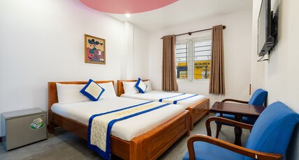 Collection O District Tan Phu - Tien Thang Hotel Room Type - Deluxe Family Vietnam