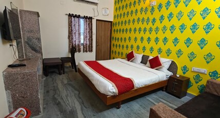 Hotel Saawariya International Room Type - Deluxe Room