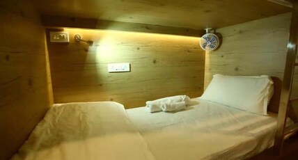 Pod n Beyond Smart Hotel@Sakchi Room Type - Quadra Pod