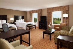 Hampton Inn & Suites by Hilton Chicago/St. Charles