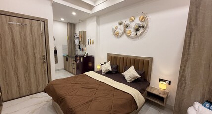 Stayva Repose Boutique Apartment Near Medanta Room Type - Bedroom