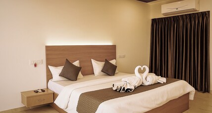 Hotel SSK Prime Room Type - Premium Room