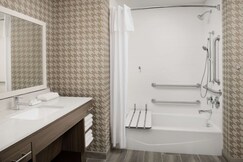 Home2 Suites by Hilton Miami Airport South Blue Lagoon