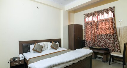 Hotel Golden Village Room Type - Double bed Non AC