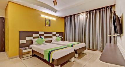 Treebo Raj Elegance Manyata Tech Park Room Type - Standard Room