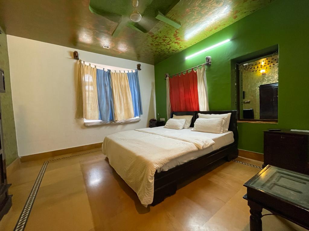 Hotel Raag - Tap to explore photos