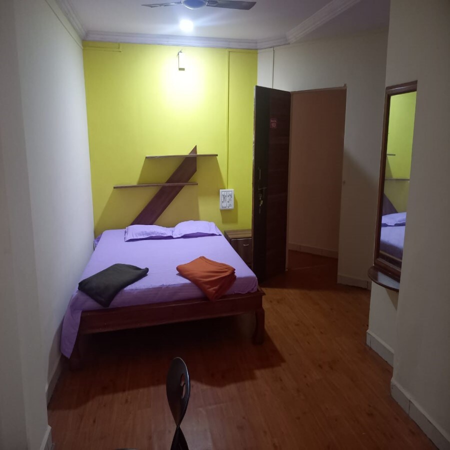 Hotel Kushal - Tap to explore photos