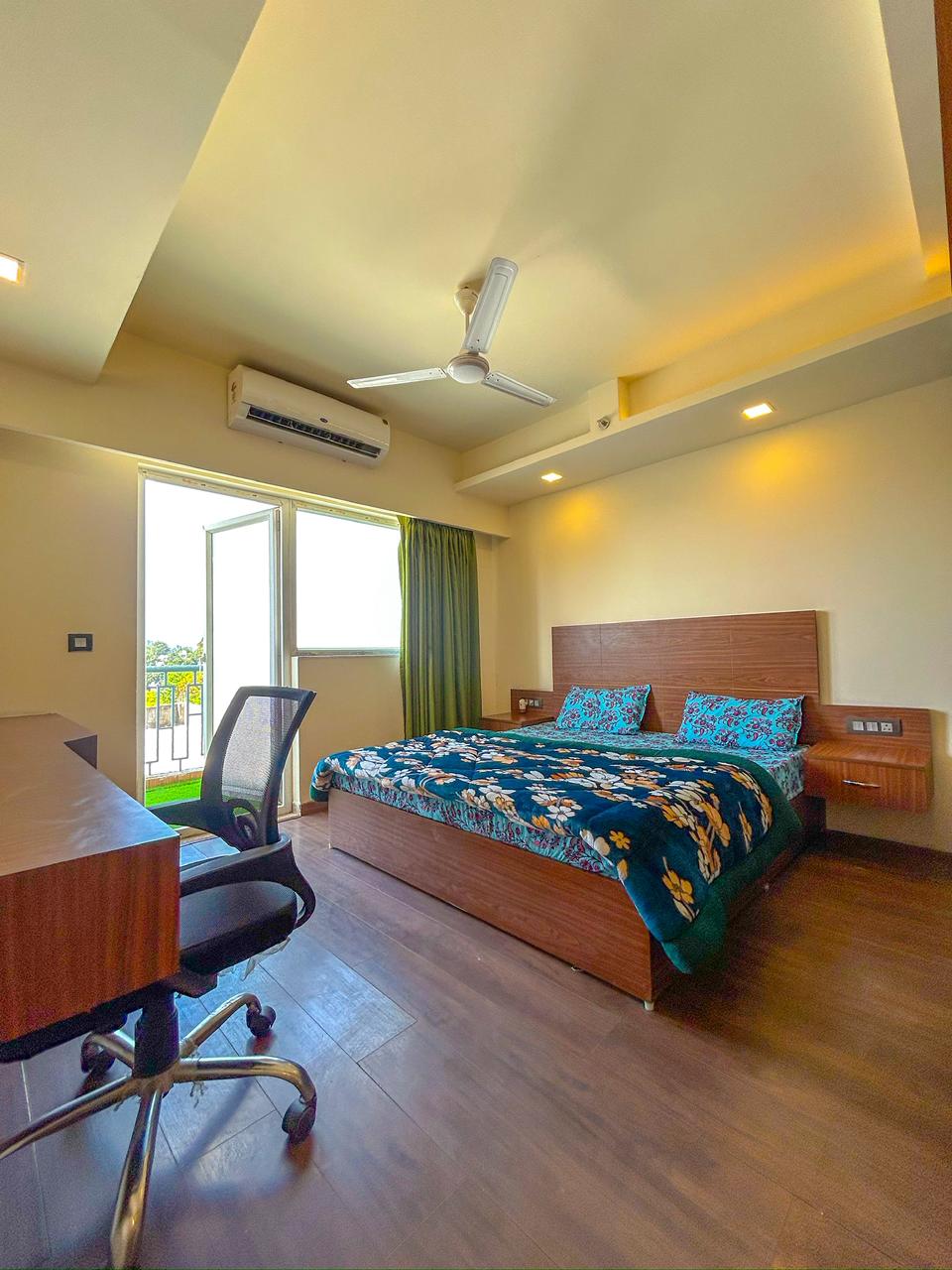 Nature Studio Apartment IT Park - Tap to explore photos