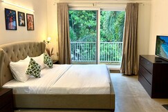 3BHK Villa Anjuna Terrace Plunge Pool Bathtub