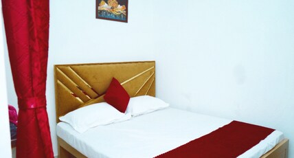 Ved Homestay | Near Kashi Vishwanath Room Type - Standard Room