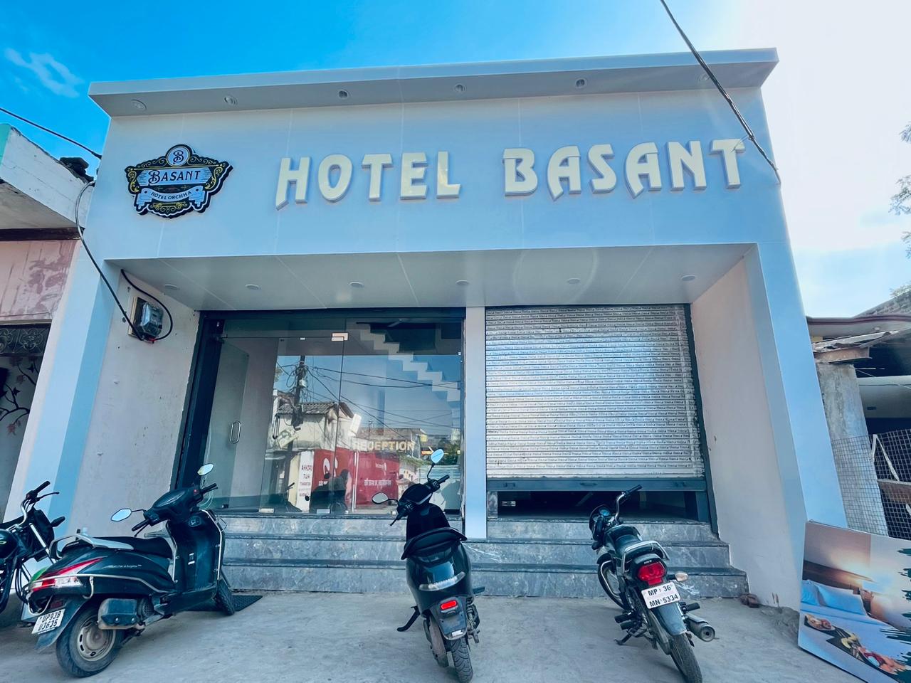Hotel Basant Orchha - Tap to explore photos