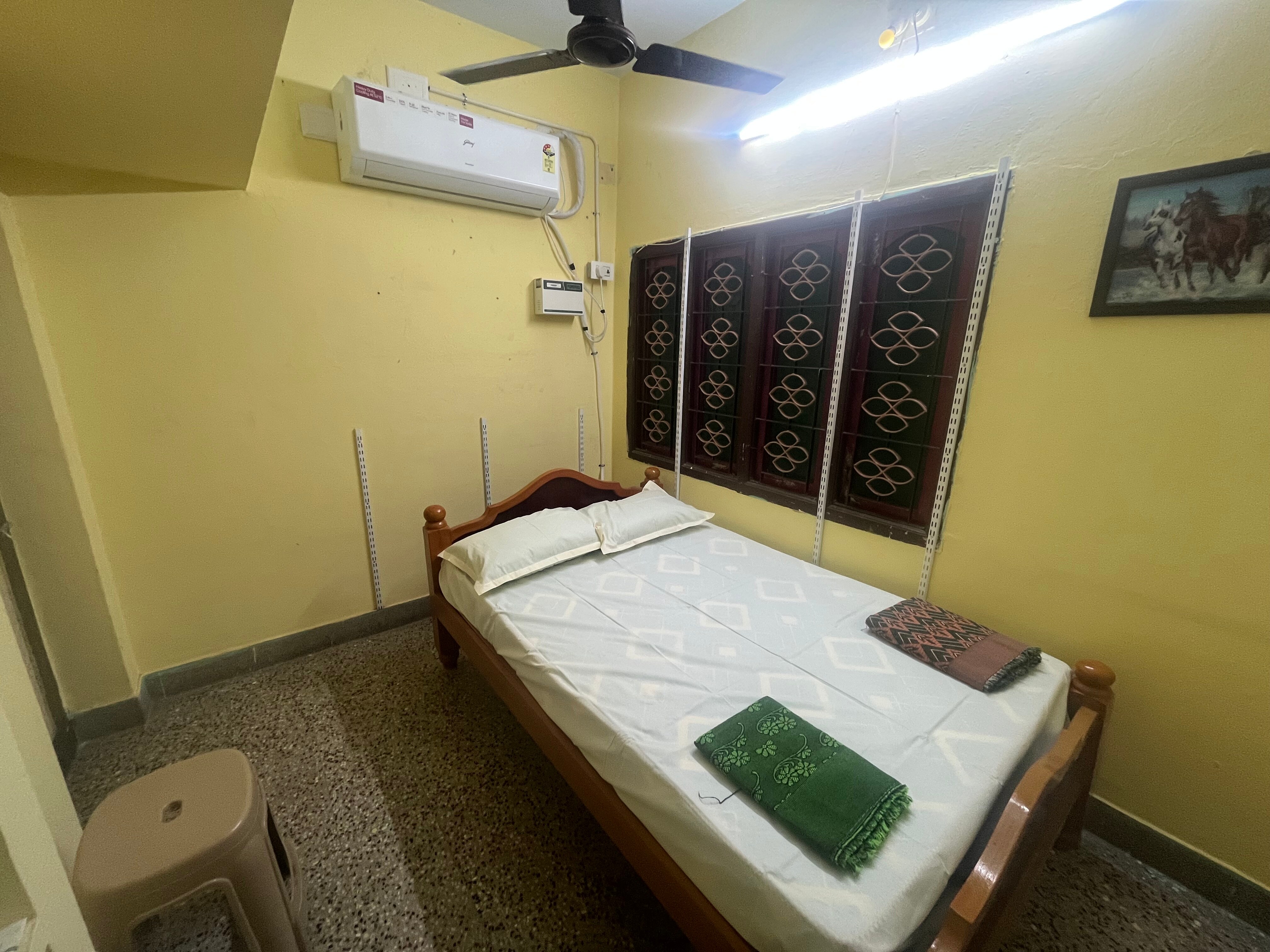Rajan Home stay - Tap to explore photos