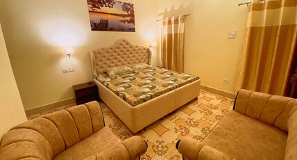 Ekant Guest House Room Type - Comfort AC Rooms