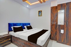 SPOT ON Roshan Inn Hotel