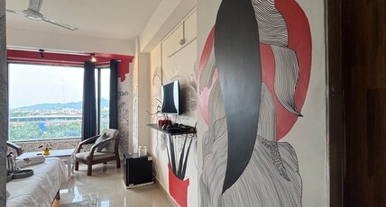 CASA Felice Room Type - City View Deluxe Room with King Bed