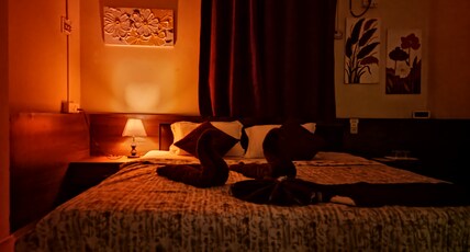 Hotel Roys Room Type - King Room With Sea View