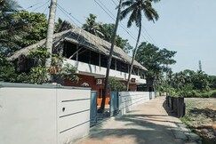 Kuma Surf House, Varkala