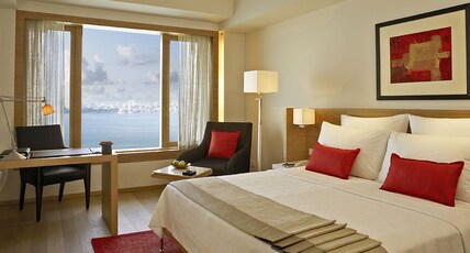 Trident Nariman Point Room Type - Premier Ocean View Room