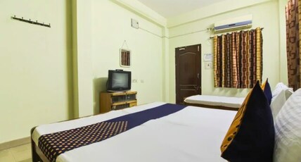Star Guest House Room Type - Luxury Room