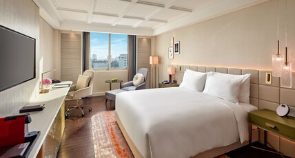 Movenpick Hotel Hanoi Centre Room Type - Executive King