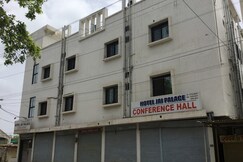 Jai Palace Hotel(Near Wardha Railway Station)