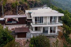 Lum-er Masae Cherrapunji