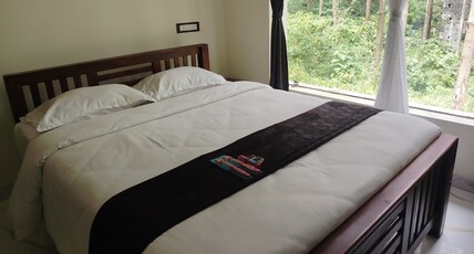 BKP Jungle Resort Room Type - Standard Balcony