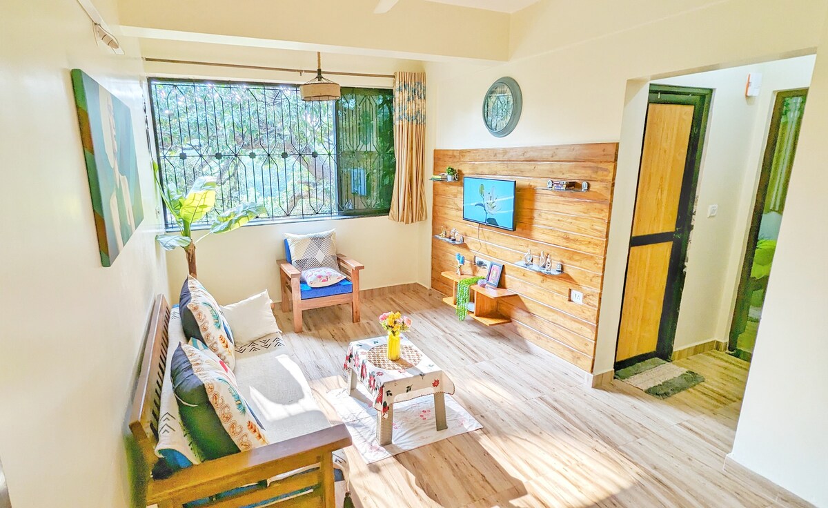 Gem 'inius 1BHK Nr Thalassa Anjuna Vagator Beach - Tap to explore photos