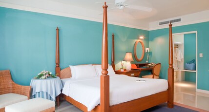 Andaman Seaview Hotel Room Type - Deluxe Room