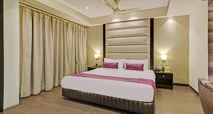 Hotel Radiant Room Type - Deluxe  Room with free Wi-fi