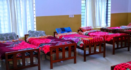 AC MIST Room Type - 10 BED DORMITORY