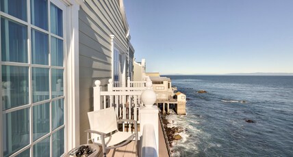 InterContinental The Clement Monterey, an IHG hotel Room Type - 1 King Premium Oceanfront Balcony InterContinental The Clement Monterey, an IHG hotel Room Type - 1 King Premium Oceanfront Balcony