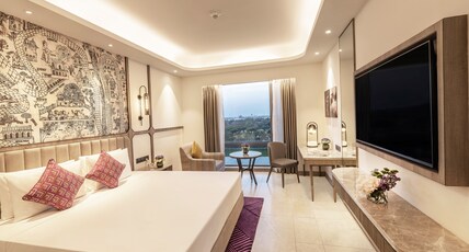 Vivanta Vrindavan Room Type - Premium Room King Bed with Breakfast & Wifi