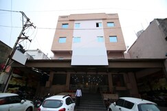 Hotel Memon City Star