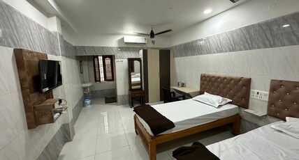 Ananda Lodge, Ulundurpet Room Type - Triple Room