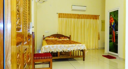 Lake Chill Resort Room Type - Deluxe Cottages ( Lake view)