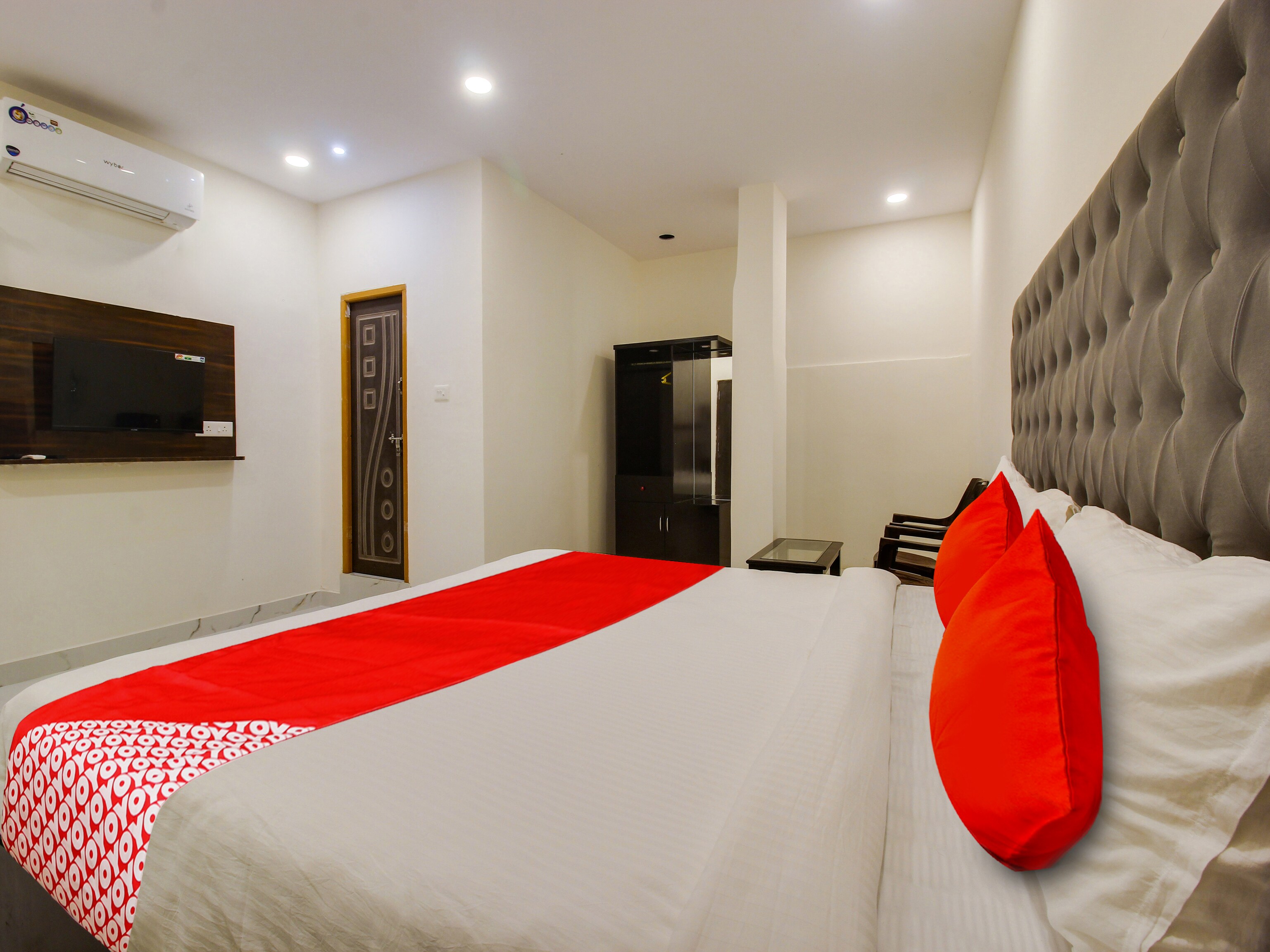 Hotel O Sai Ganesh Residency - Tap to explore photos