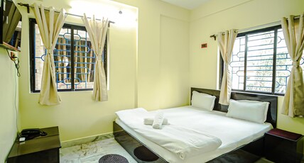 Royal Palace Room Type - STANDARD DOUBLE BED