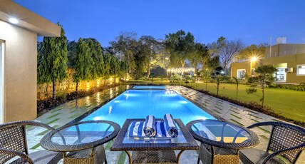 Raas Vilas - 4BHK Boutique Farm House with 2Pools Room Type - Raas Vilas - 4BHK Boutique Farm House with 2Pools