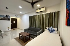 1BR Mumbai Theme Apartment Lower Parel